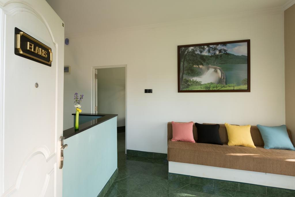 Shalom Residence Kandy Exterior photo